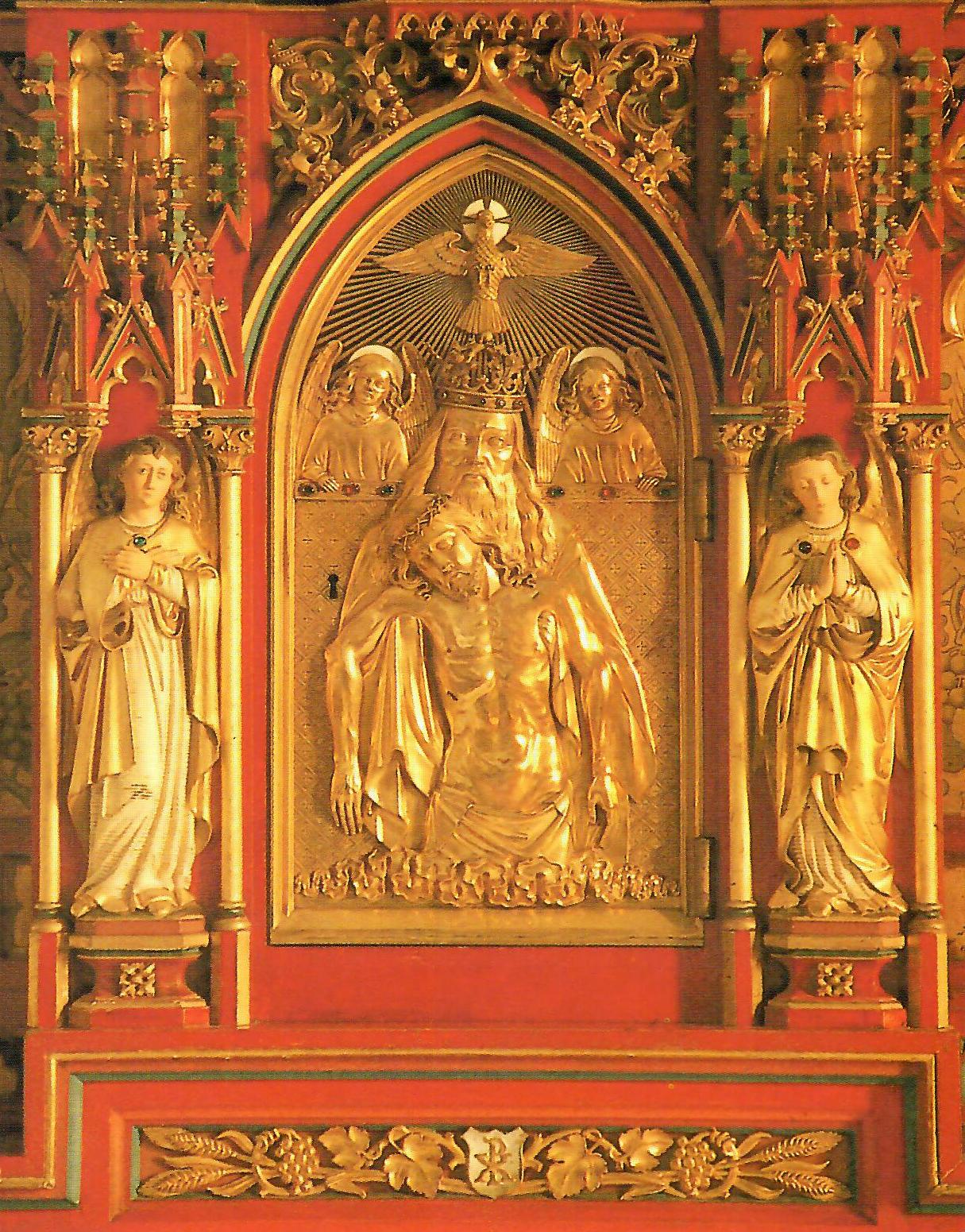 Oberkirche.
Bei einer langsamen Verbindung erscheint das Bild nach einem Augenblick.