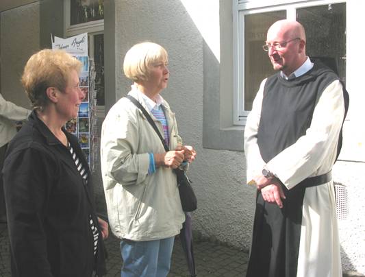 Gertrud Thon 2008.

Bei einer langsamen Verbindung dauert es einen Augenblick, bis das Bild erscheint.